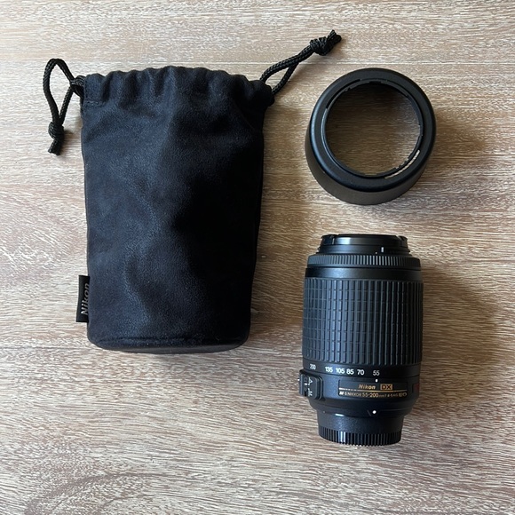 Nikon AF-S 55-200mm Lens